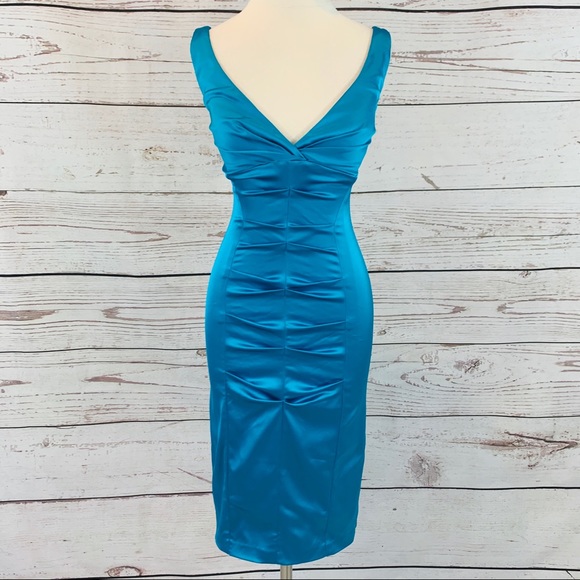 Cache Dresses & Skirts - Cache turquoise sheath dress ruched puckered dress